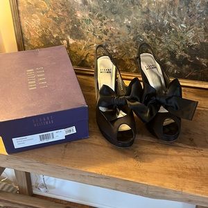 Stuart Weitzman Platswoon bow platform heels - as seen on Taylor Swift